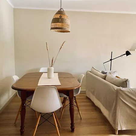 Guasch Apartment
